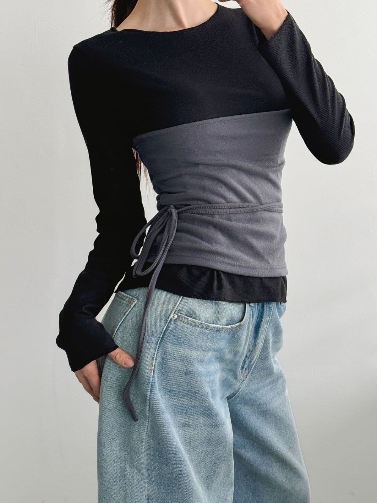 May Layered T-shirt (Bustier Layered Body Shape T-shirt) - 이미지 7