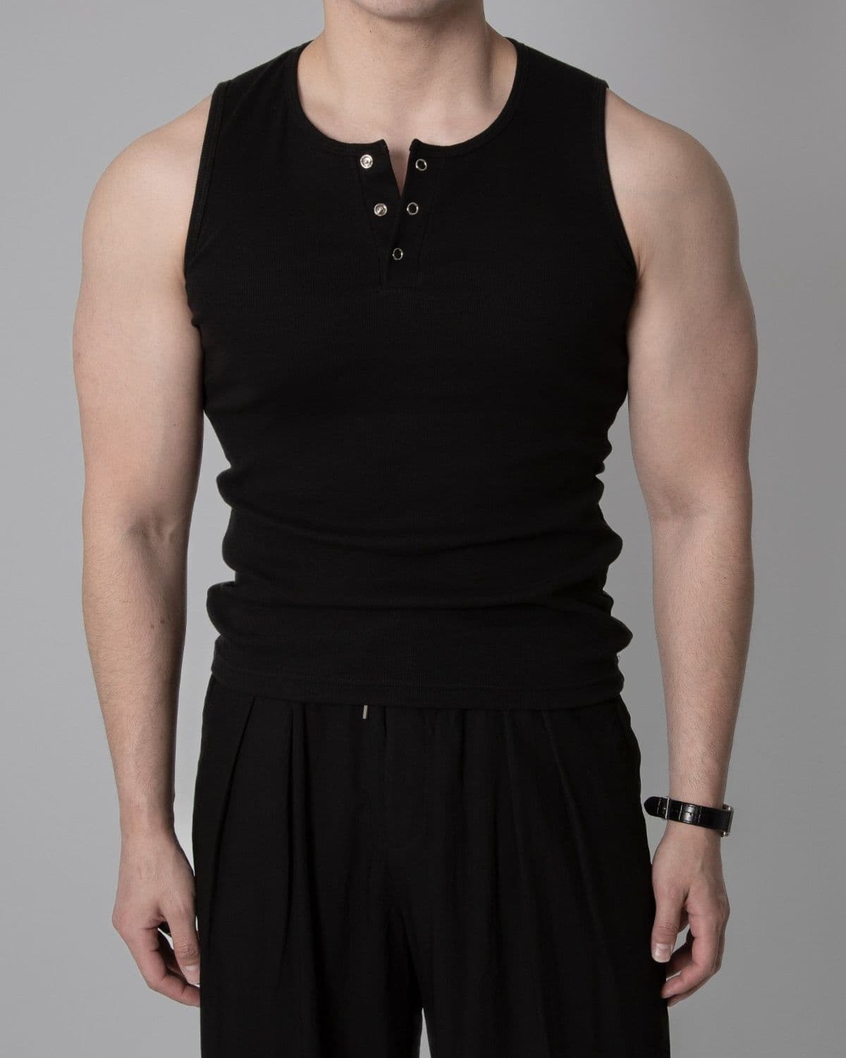 Piana Muscle Fit Sleeveless - 이미지 1