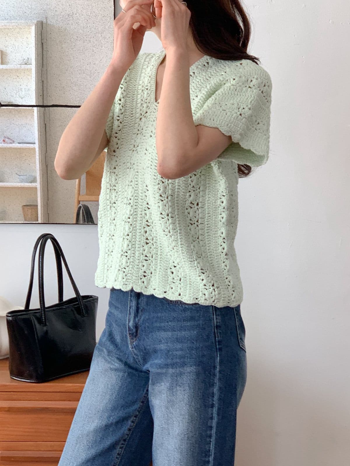 Sale 100% Cotton V-neck Punched Knit Short Sleeve Top - 이미지 1