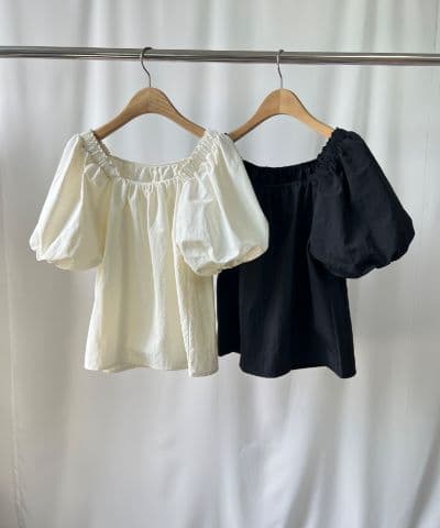 Banhae BL (Off-shoulder square neck shirred puff sleeve balloon sleeve nylon blouse)