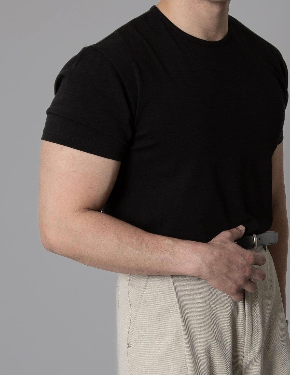 Cotton muscle-fit round short-sleeve t-shirt - 이미지 2