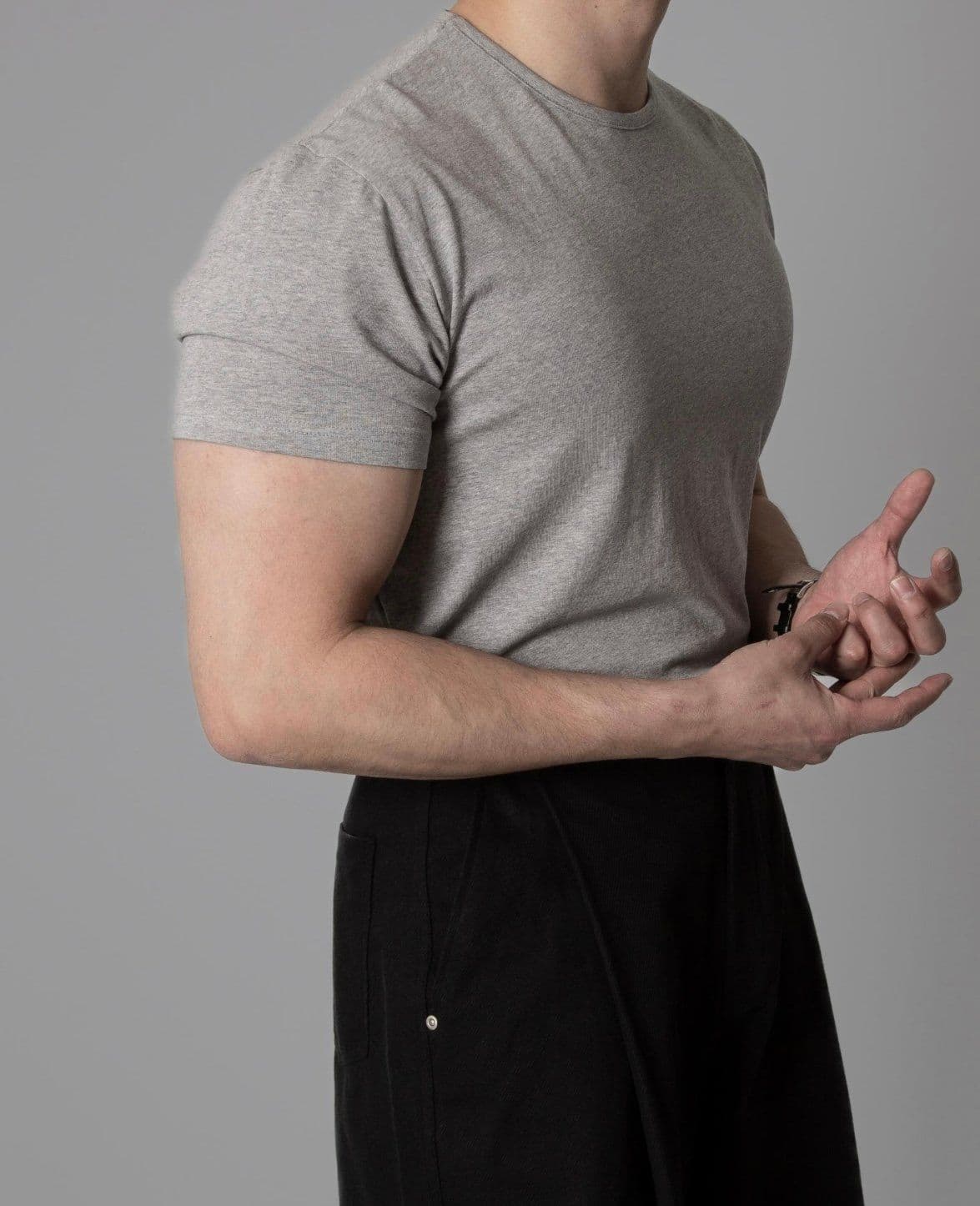 Cotton muscle-fit round short-sleeve t-shirt - 이미지 4