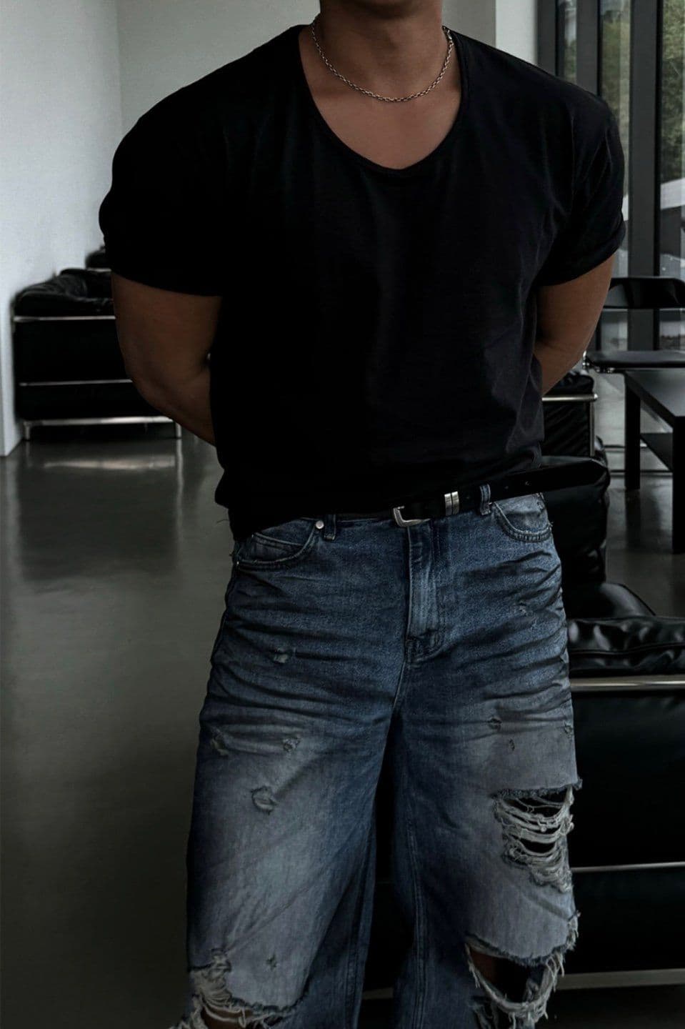 Maison Cotton U-neck Spandex T-shirt - 이미지 6