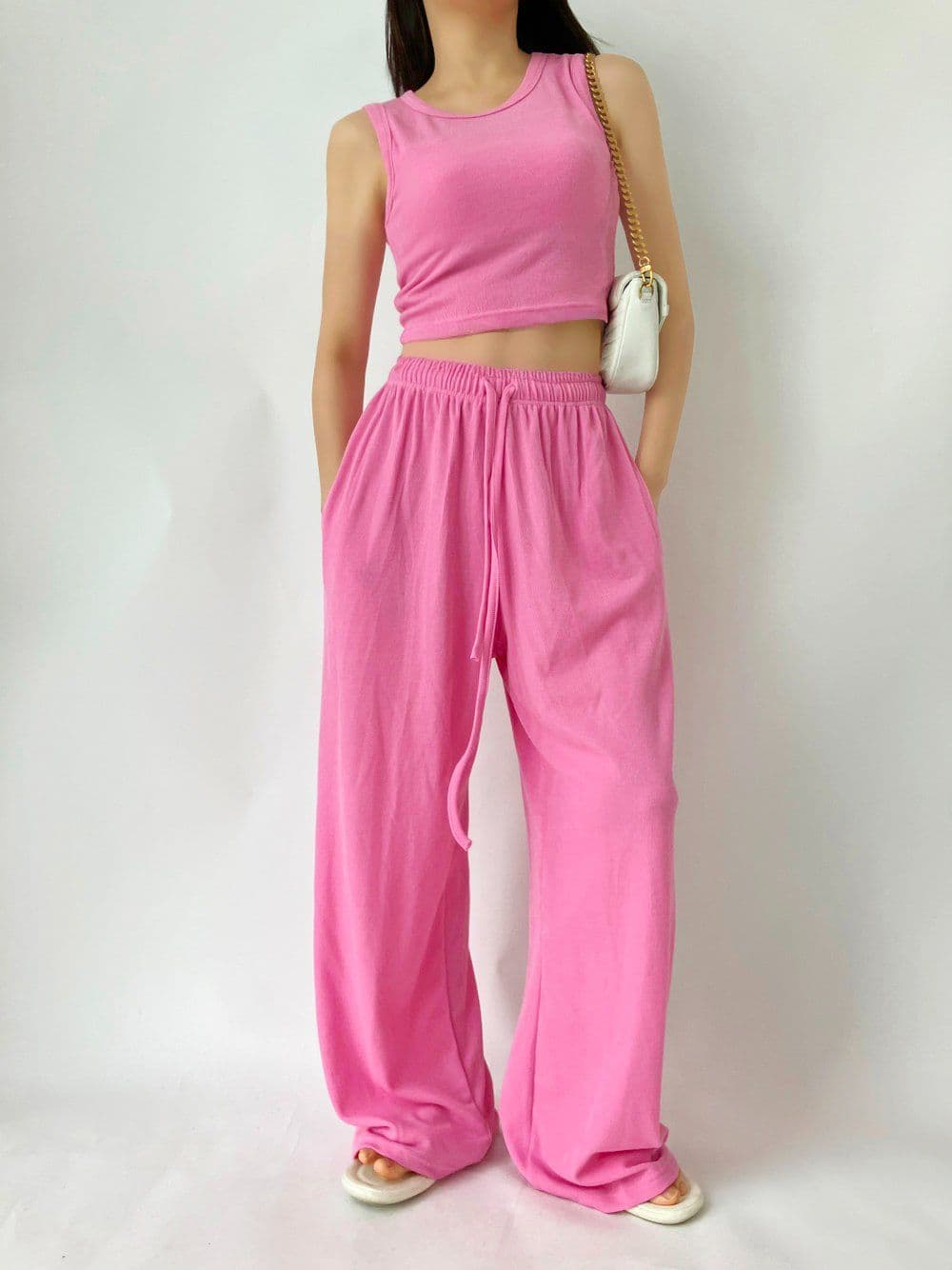 Bra and cup set, sleeveless top, Waterbomb, crop top, elastic waistband, wide-leg pants set, resort look, travel look - 이미지 7