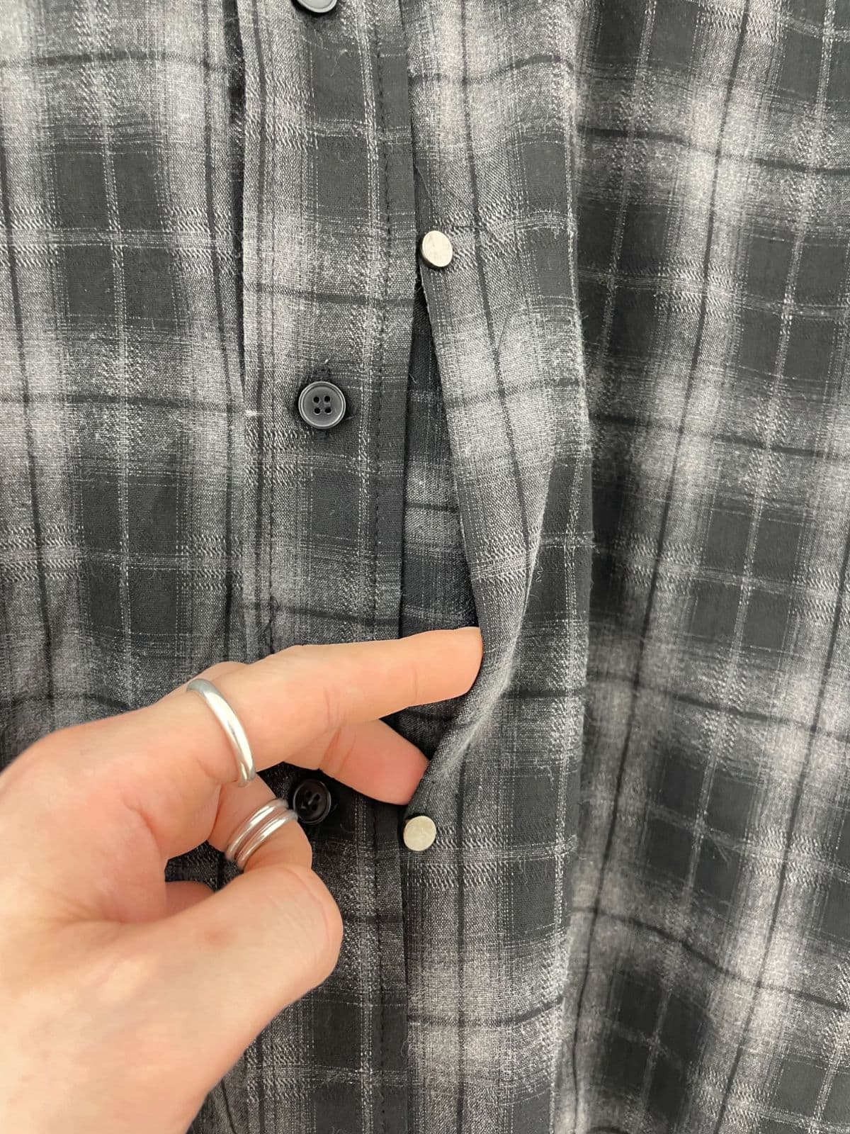 Rivet cropped long-sleeve shirt - 이미지 7