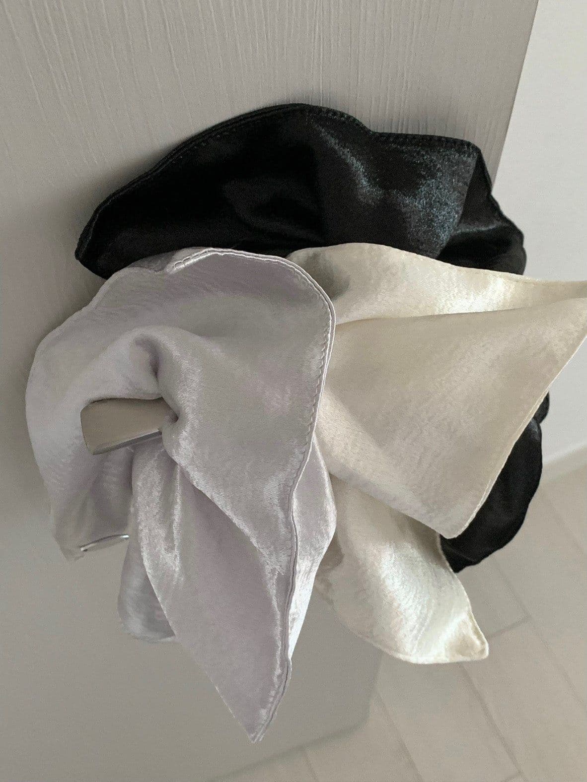 Handmade Square Scrunchie Silver Hair Scrunchie Hair Tie H168 - 이미지 2