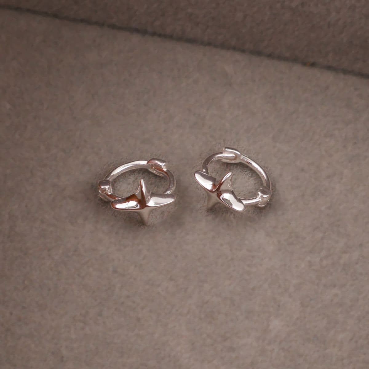 [Giosa] E80 Earrings - 이미지 2