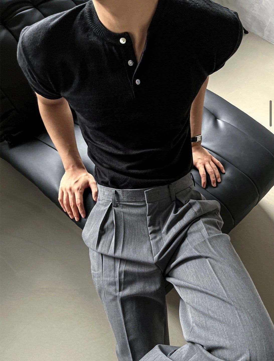 Wool blend Henley neck button short sleeve knit tee - 이미지 2