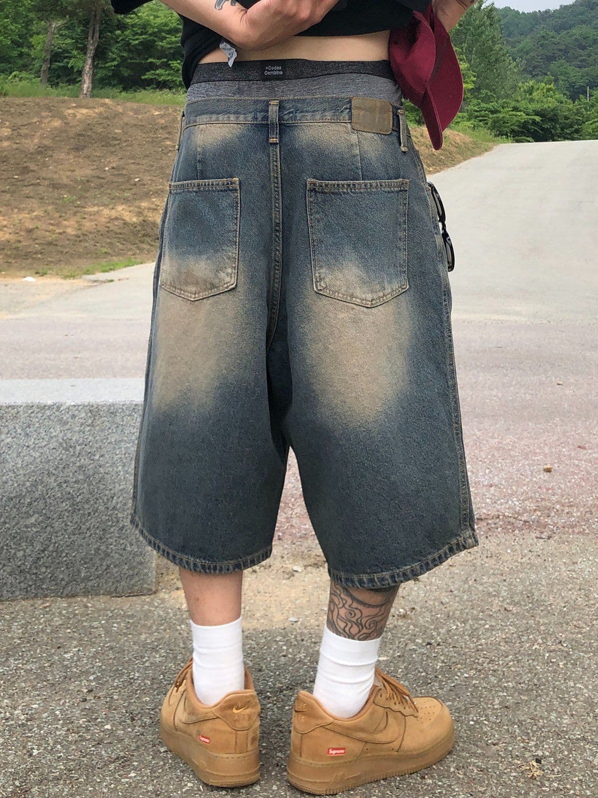 777 Dyed-over-the-Season Denim Shorts - 이미지 2