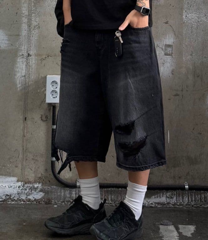 785 Vintage Bermuda Black Denim Bermuda - 이미지 1