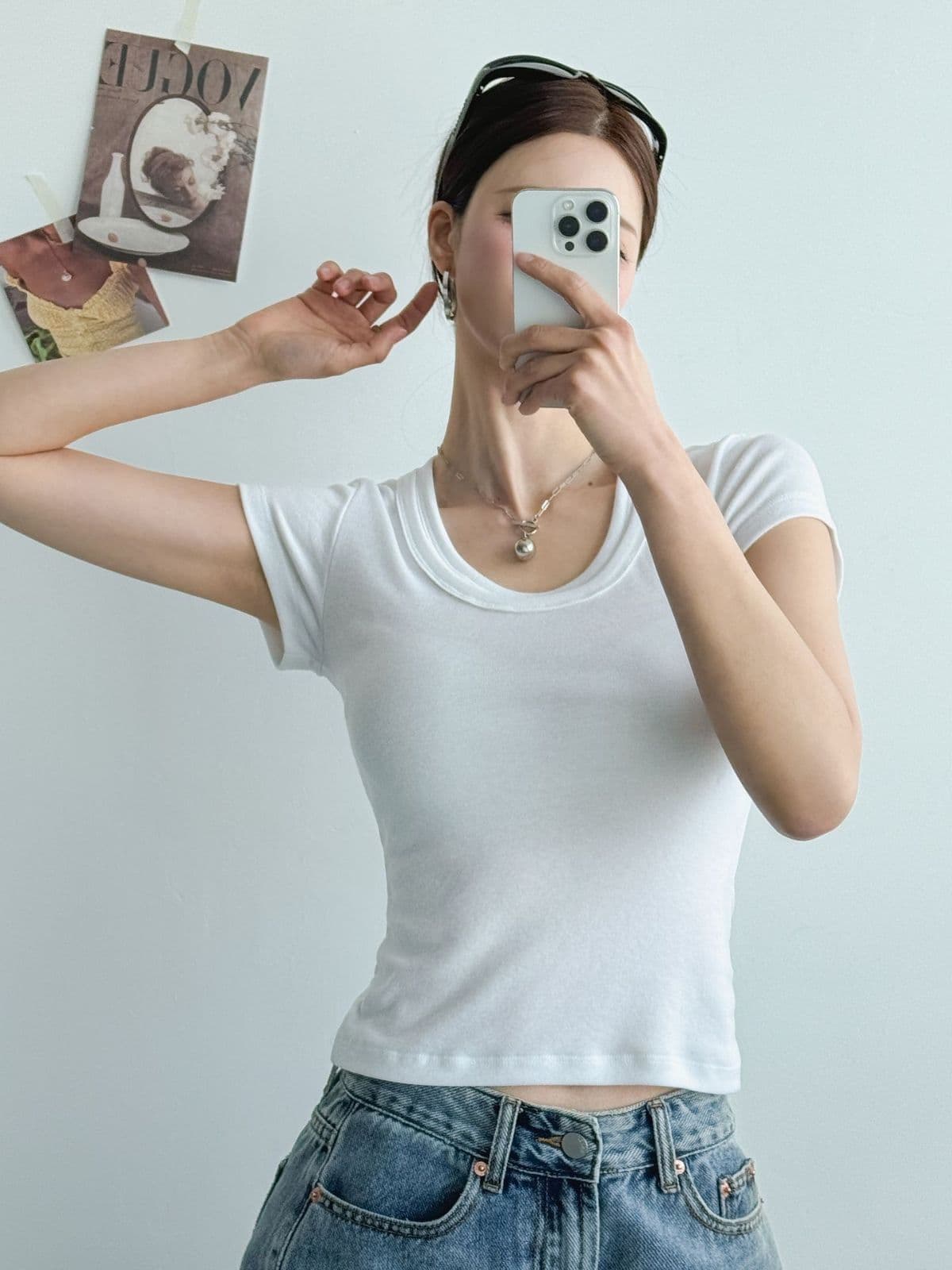 Double Neck T-shirt (Double Neck U-Neck Short Sleeve T-shirt Ripped Slim Fit Crop Top) - 이미지 1