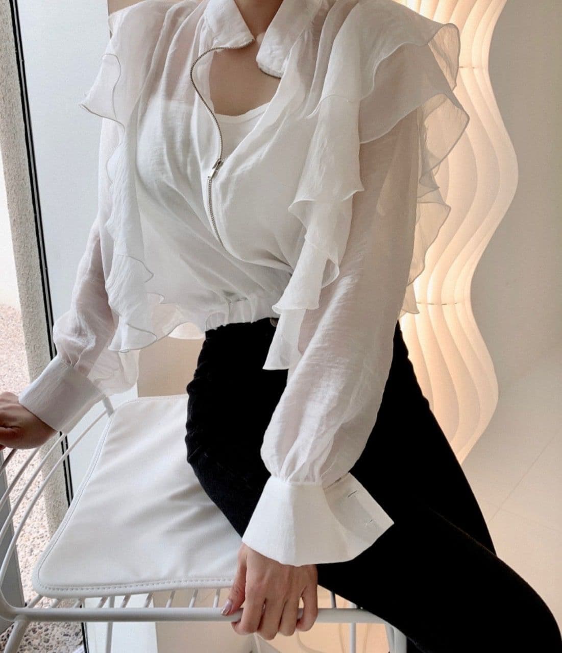 Sunshine Blouson (Sheer Frill Zip-Up Blouson See-through Crop Windbreaker Jumper) - 이미지 3