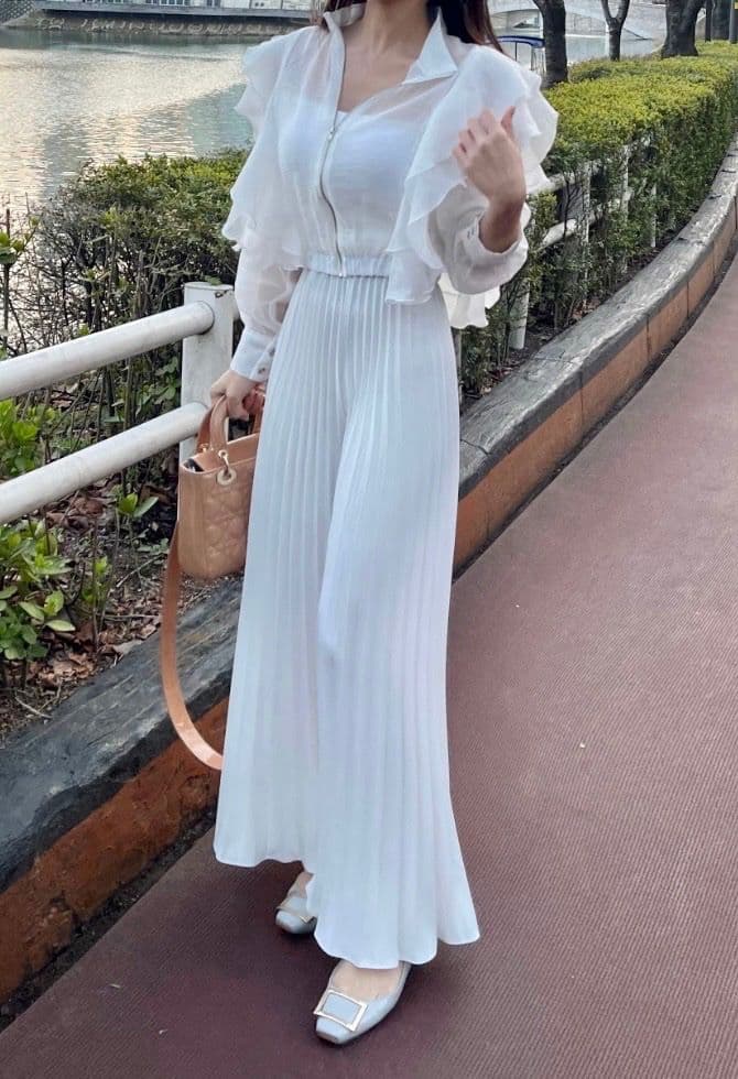 Pretzel Pants (Pleated Wide Pants with Flowy Inner Elastic Waist) - 이미지 7