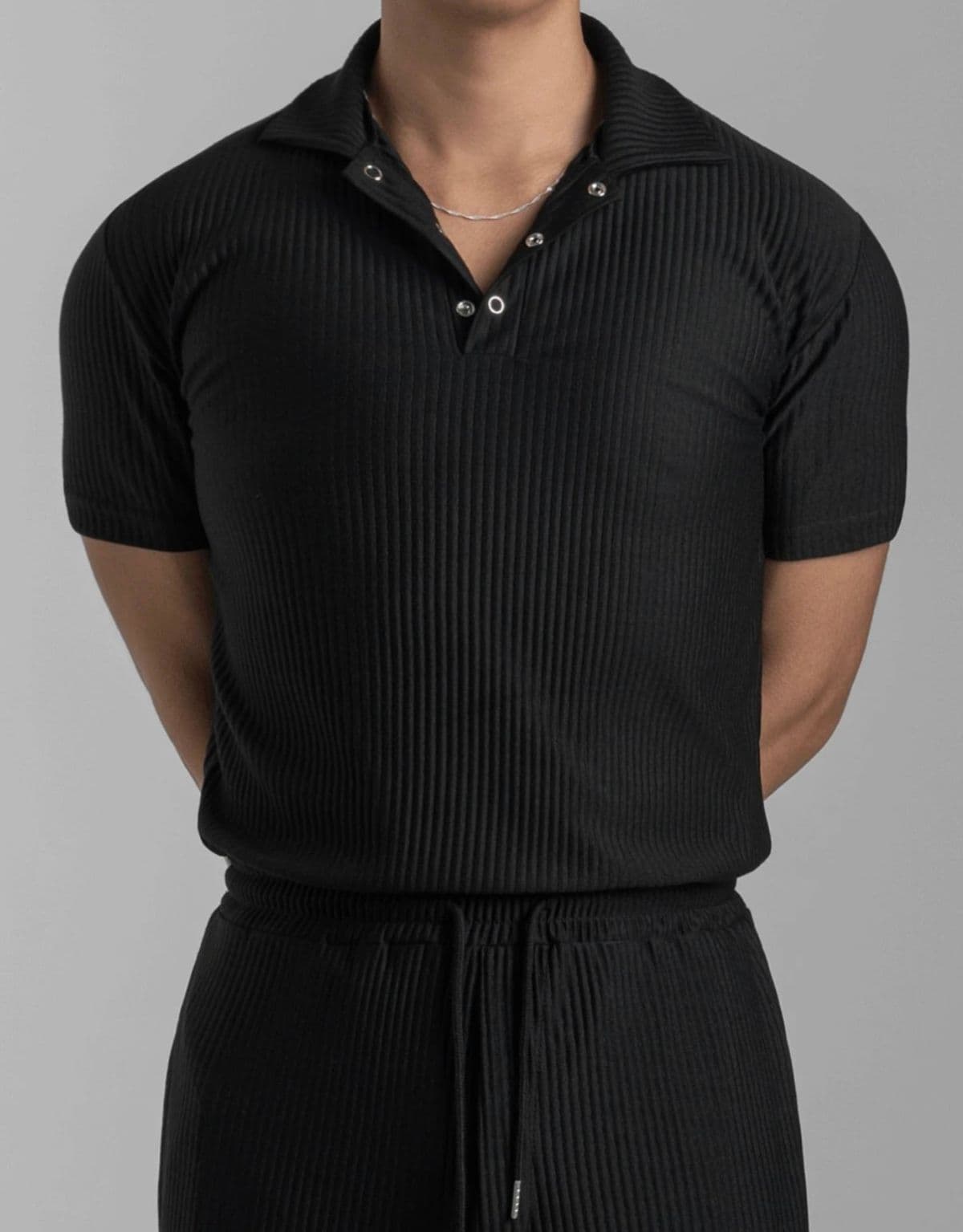 Pleated Muscle Fit Collared Short Sleeve T-shirt and Long Pants Set - 이미지 6