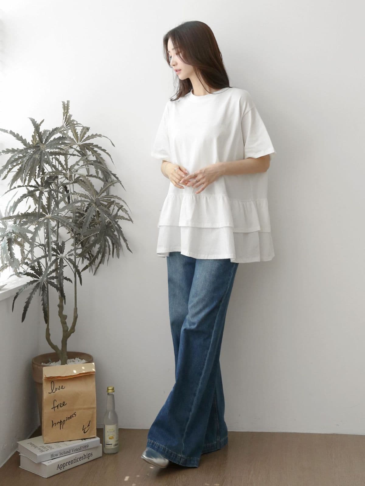 2-Tier Ruffle Boxy Short Sleeve T-Shirt - 이미지 17