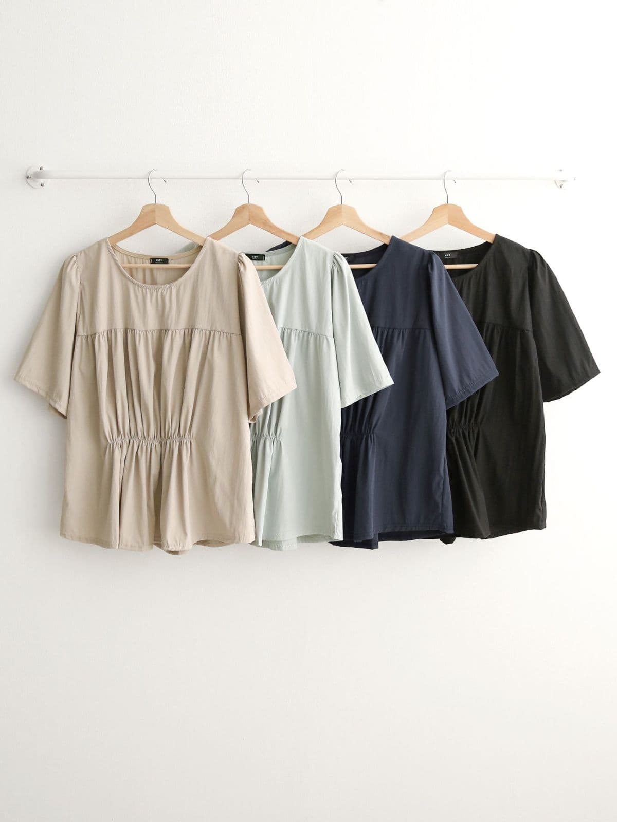 Double-line shirring short-sleeve T-shirt - 이미지 1