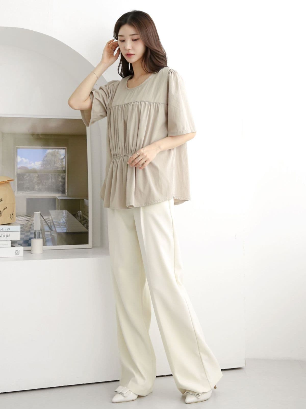 Double-line shirring short-sleeve T-shirt - 이미지 10