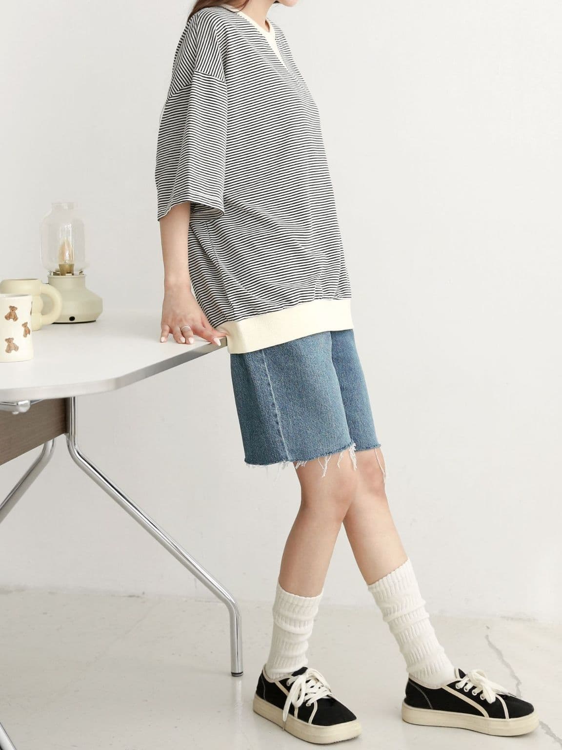 Triangle short sleeve T-shirt - 이미지 4