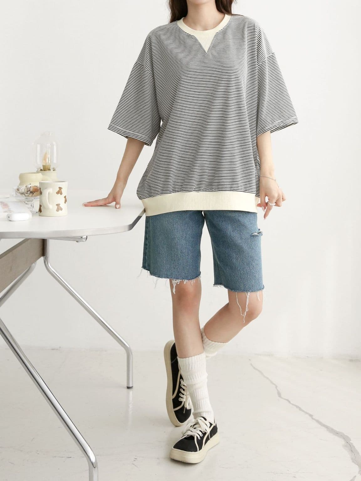 Triangle short sleeve T-shirt - 이미지 10