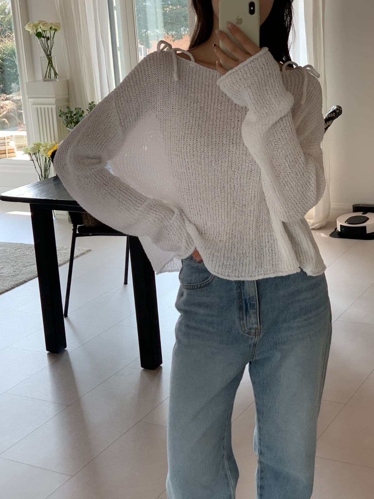 Cream shoulder strap knit - 이미지 2