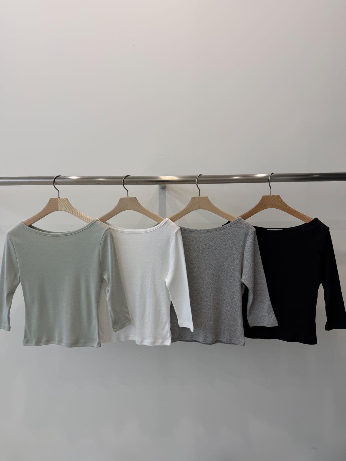 Boat Neck Slim 3/4 Long Sleeve T-shirt - 이미지 5