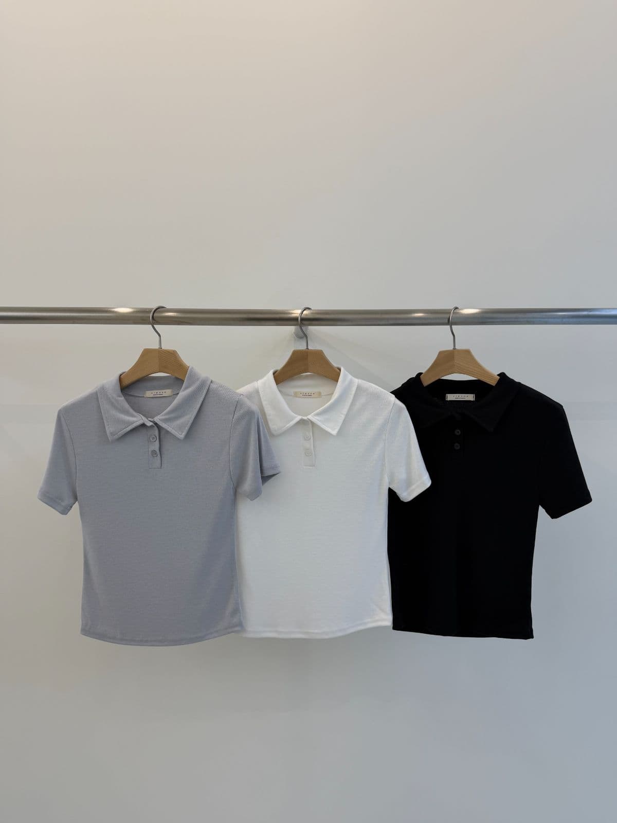 Bagel Collar T-shirt - 이미지 6