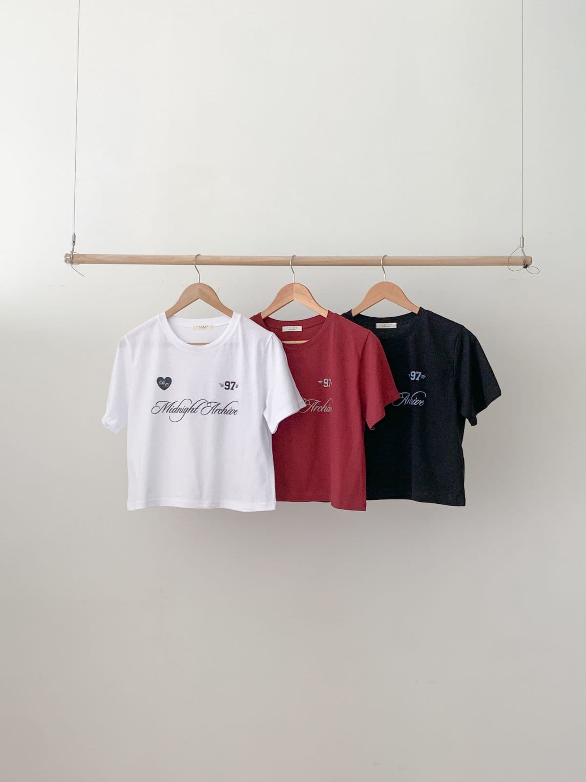 97 Crop Short Sleeve T-shirt - 이미지 1