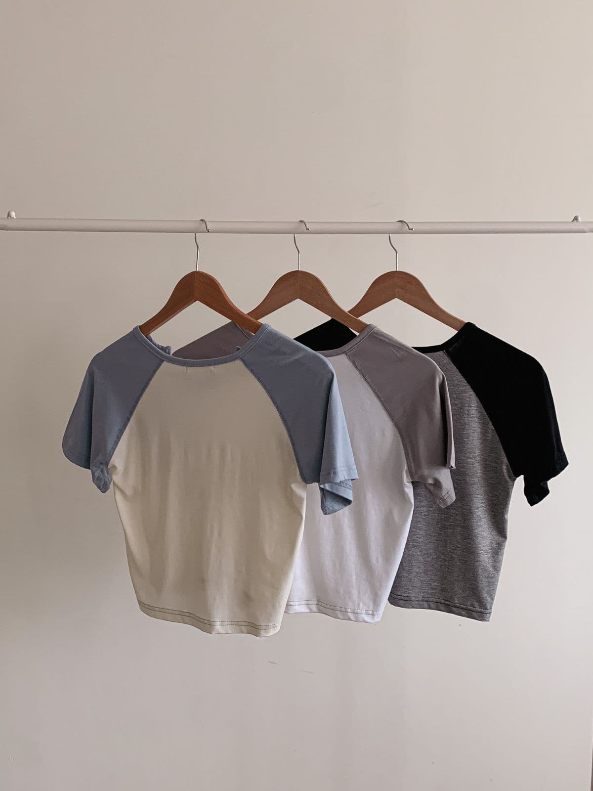 Mood Girl Color Block Short Sleeve T-shirt - 이미지 1