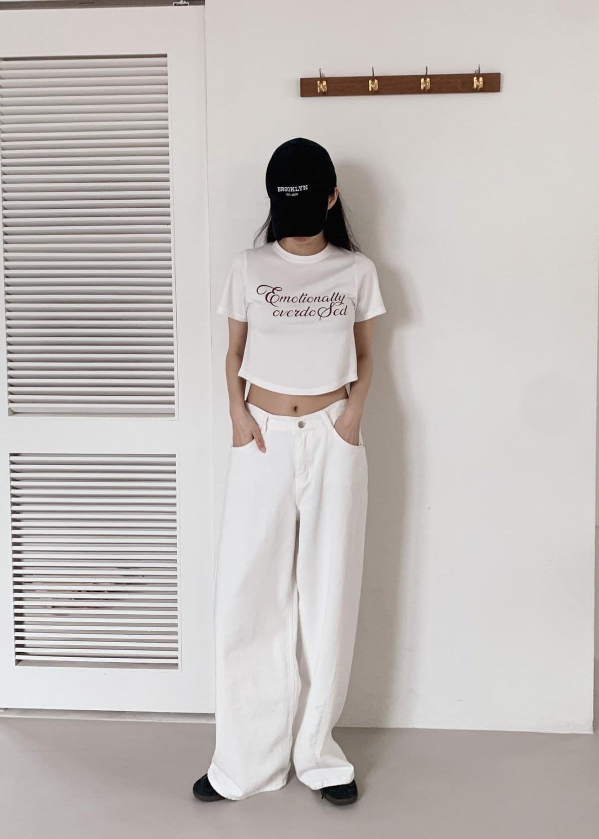 Emotion Tight Short Sleeve T-shirt - 이미지 4