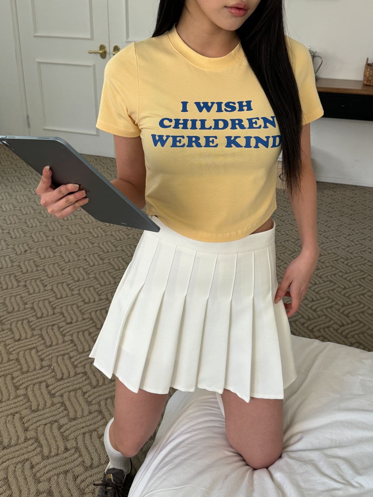 Kind Tight-fitting Short Sleeve T-shirt - 이미지 6