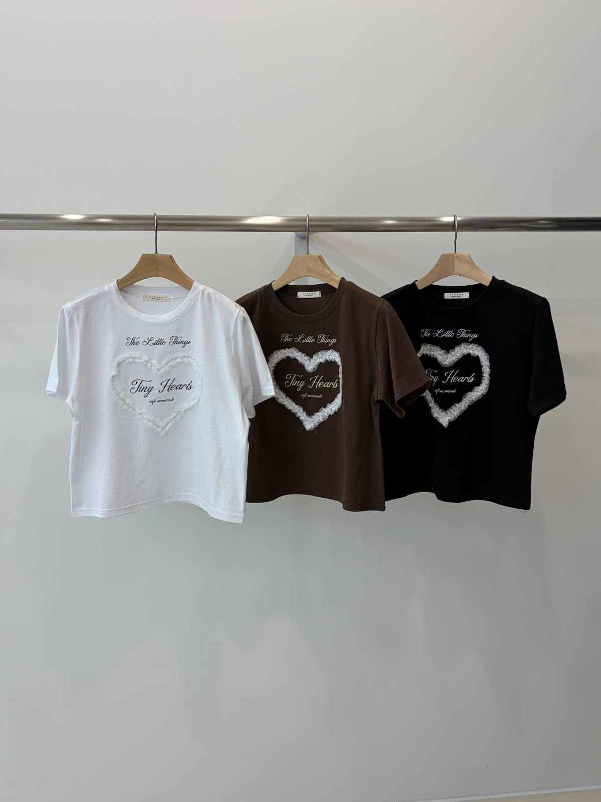 Tiny Crop Short Sleeve T-shirt - 이미지 6