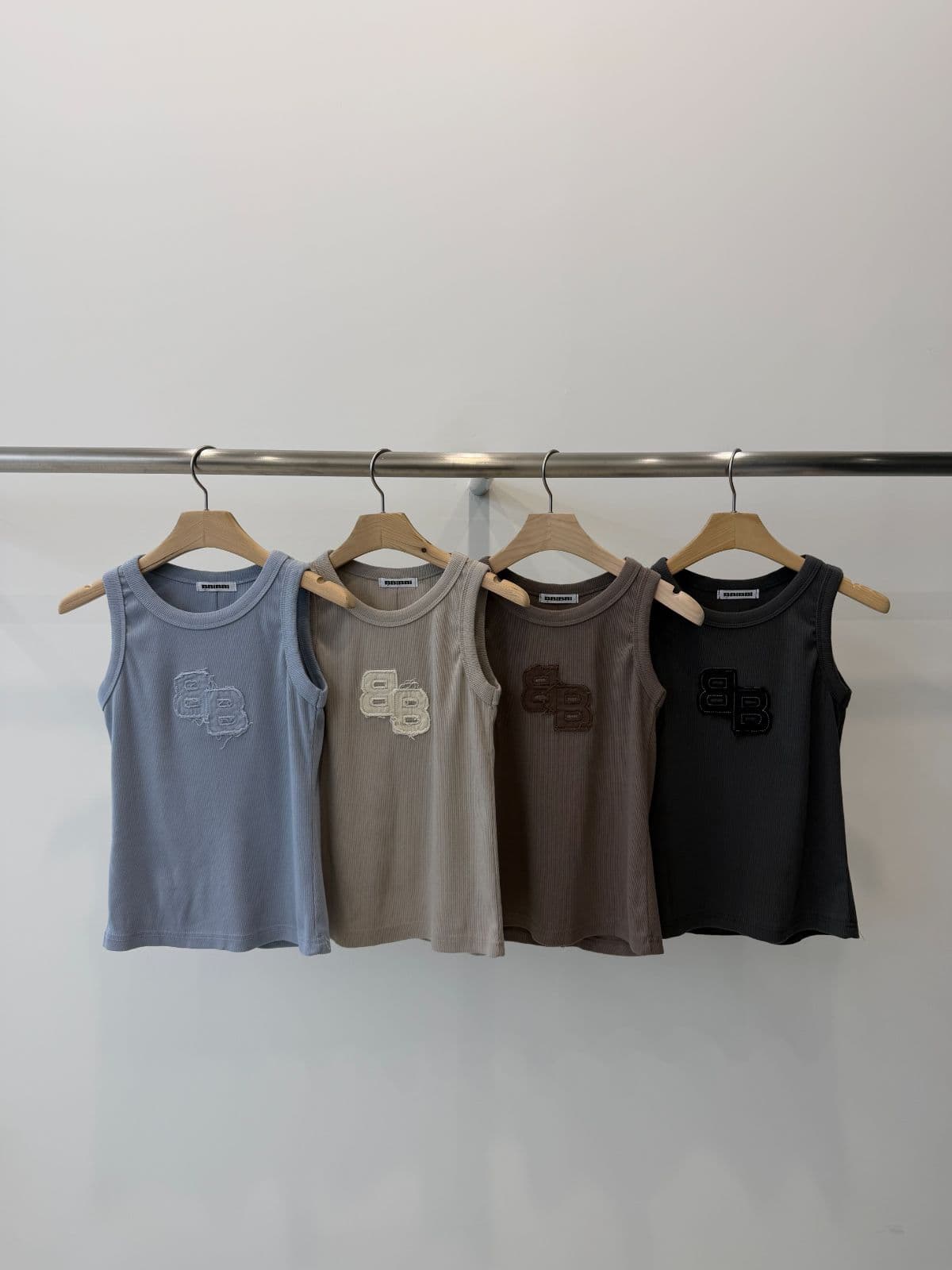 Pippi Patch Sleeveless - 이미지 2