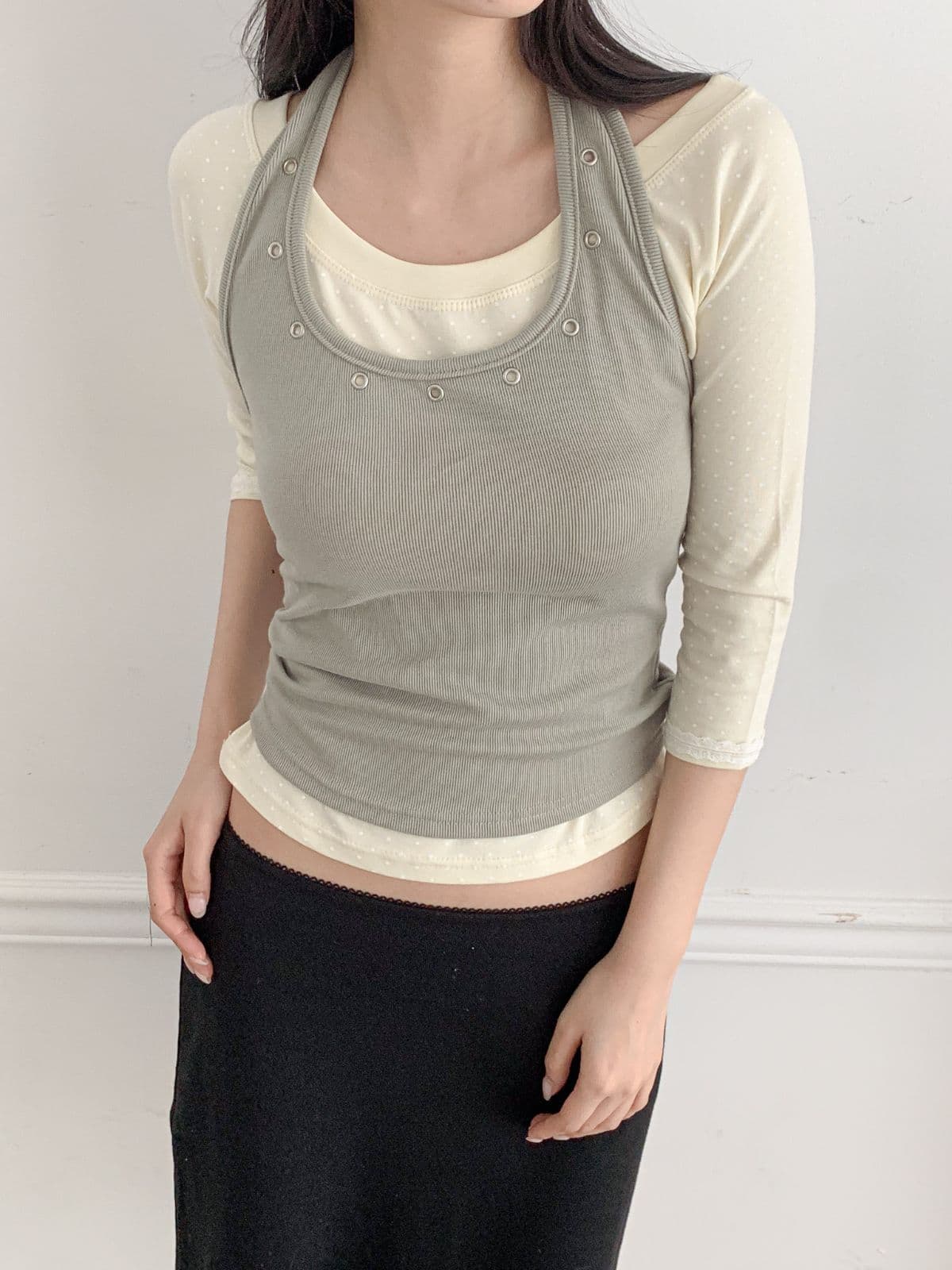 Eyelet halter tank top - 이미지 5