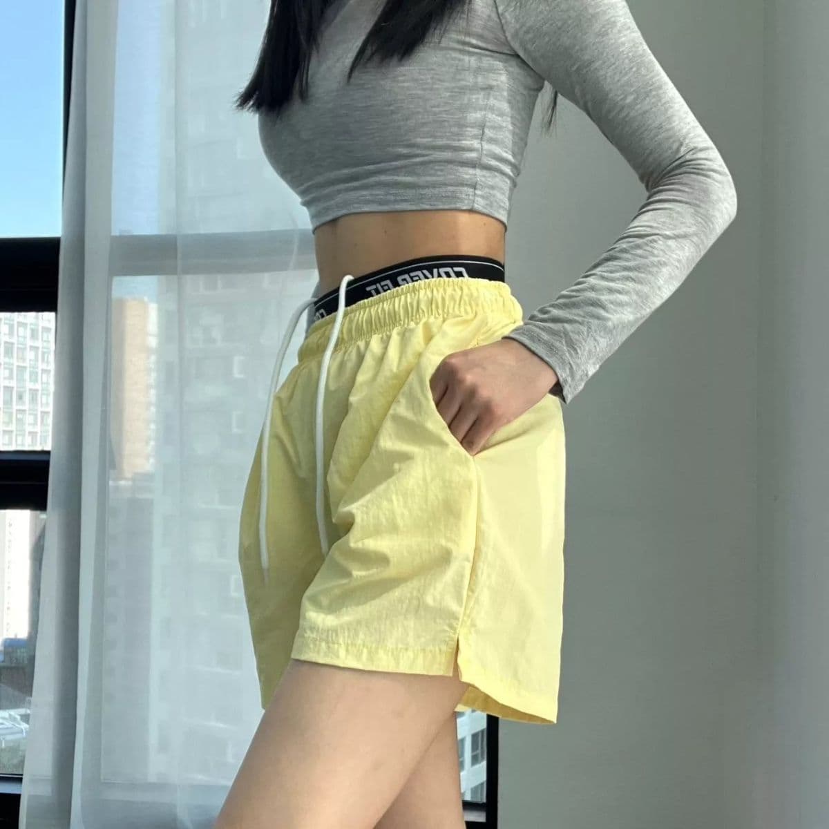 Two-band Washer Shorts Nylon Woven Crinkly 3/4 Shorts Elastic Waist String Pocket Loose Fit Shorts - 이미지 2