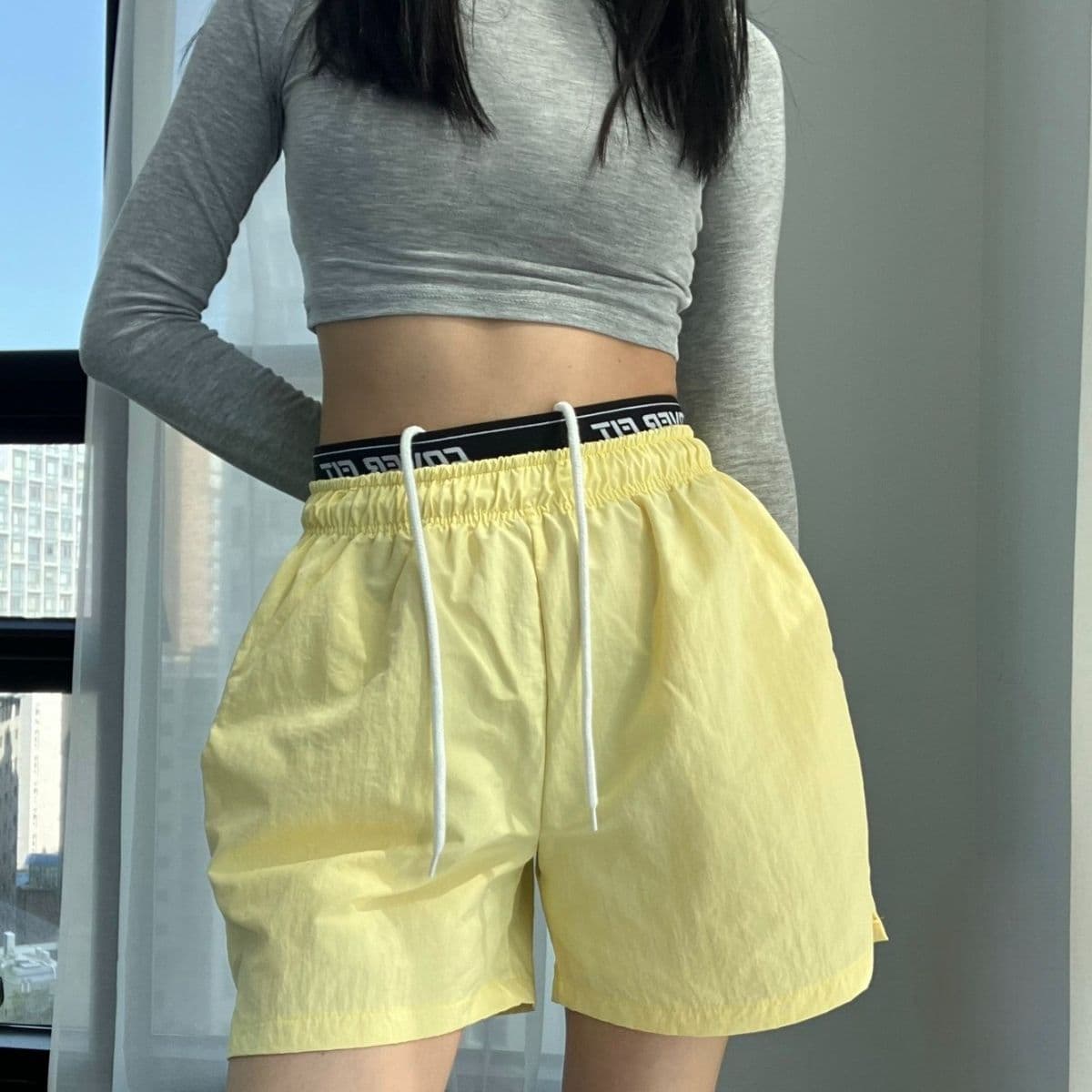 Two-band Washer Shorts Nylon Woven Crinkly 3/4 Shorts Elastic Waist String Pocket Loose Fit Shorts - 이미지 9
