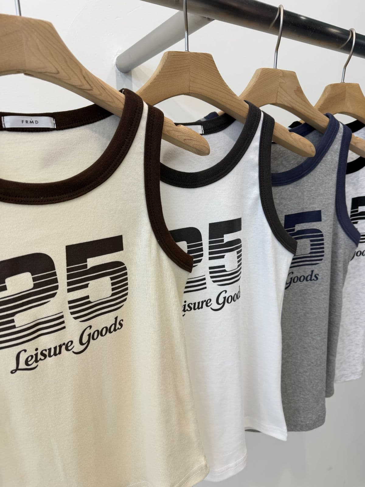Leisure color-block sleeveless top - 이미지 2