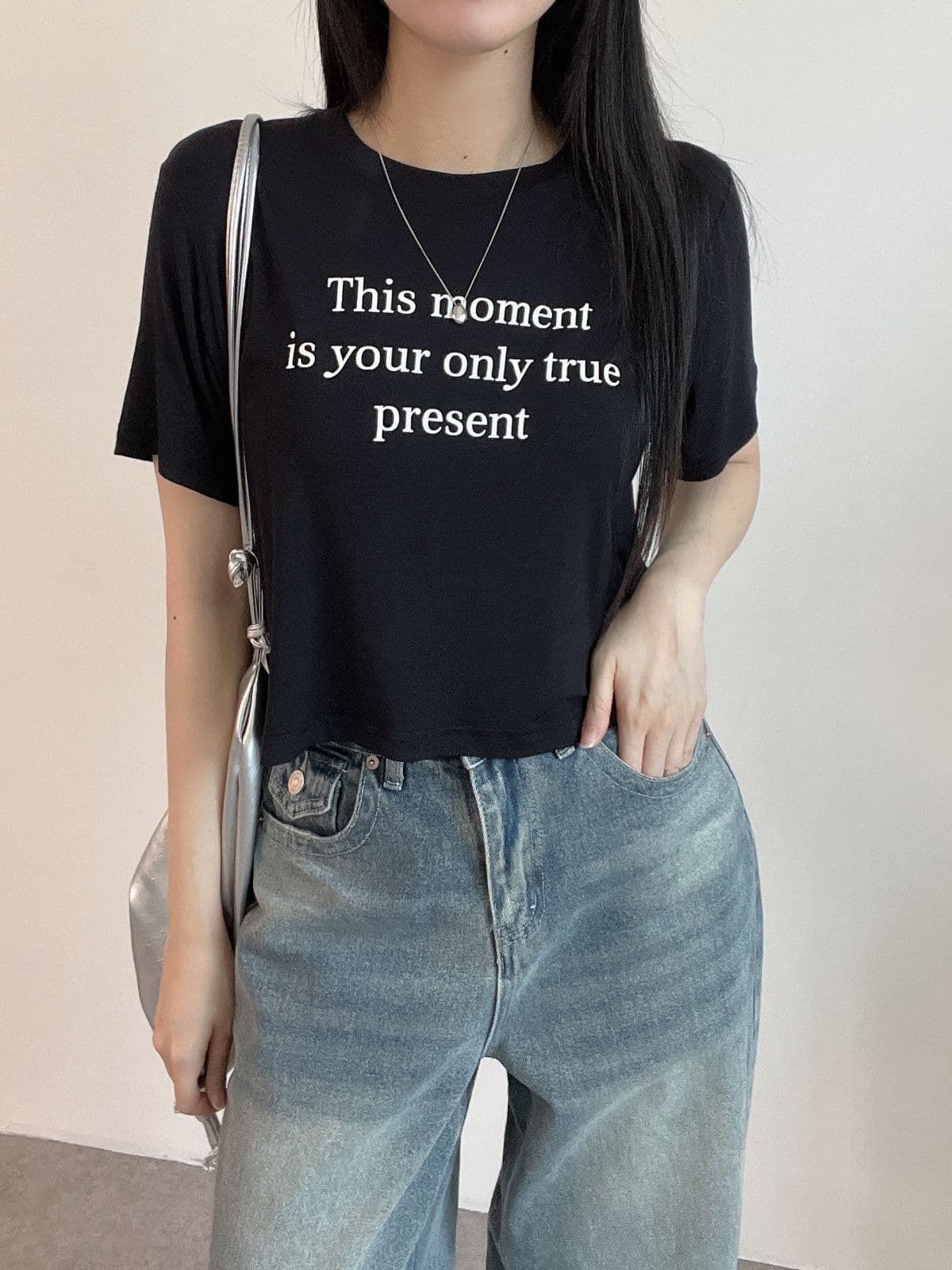 Present Crop Short Sleeve T-shirt - 이미지 2