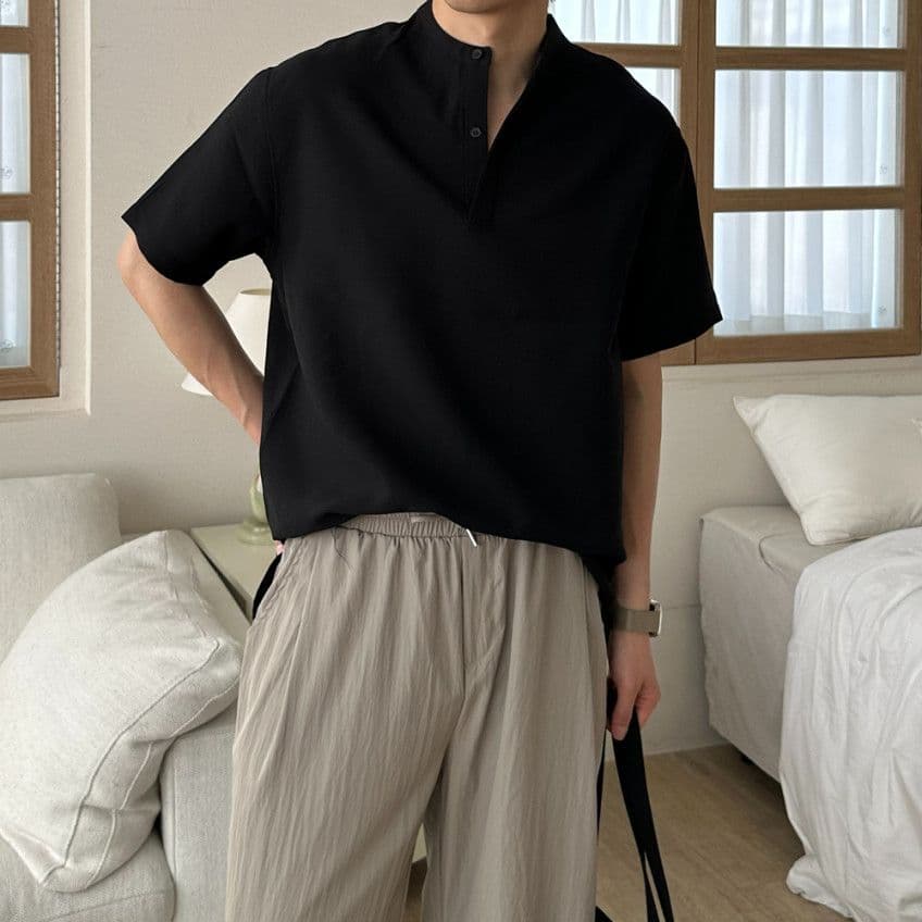 Linen-like Half-Open Hidden Henley Neck Short Sleeve Shirt - 이미지 8