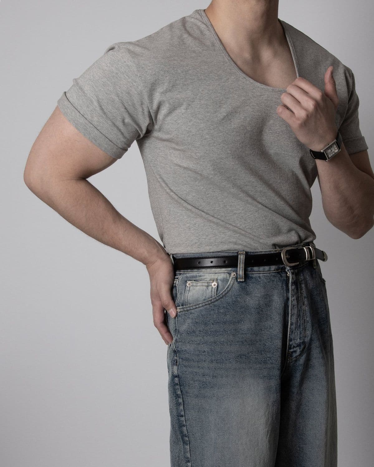 Cotton Spandex Slim Fit U-Neck Short Sleeve T-shirt - 이미지 1