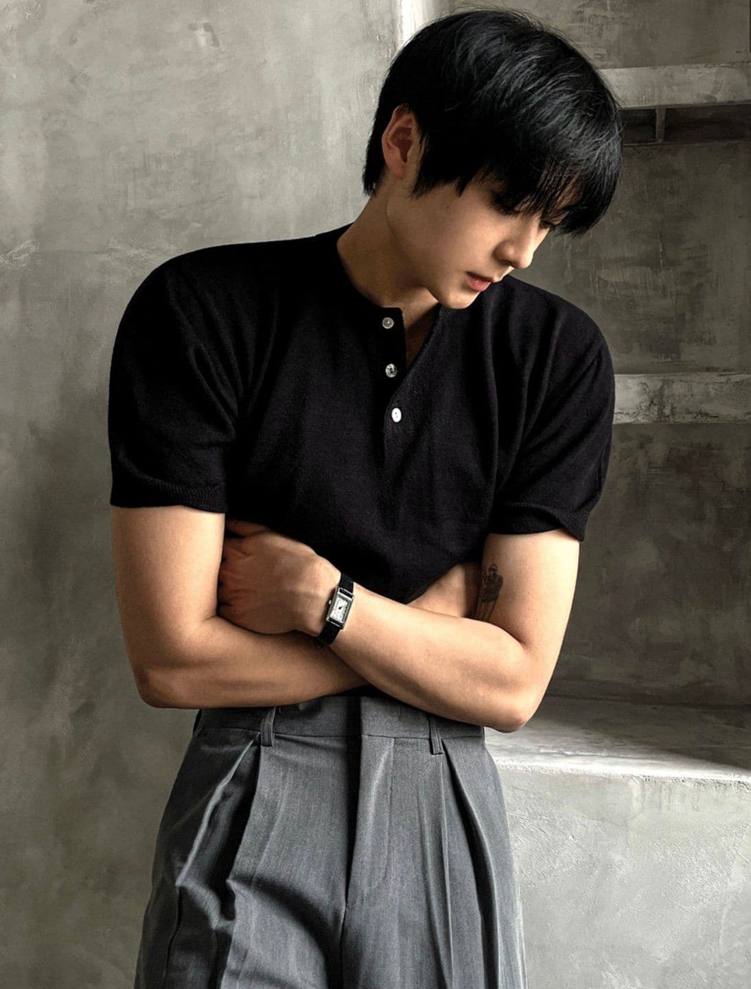 Wool blend Henley neck button short sleeve knit tee - 이미지 1