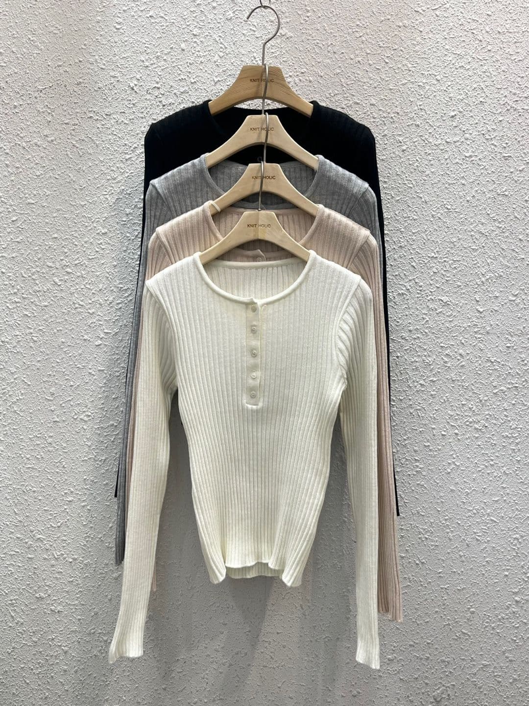 Fit Ribbed Button R - 이미지 1