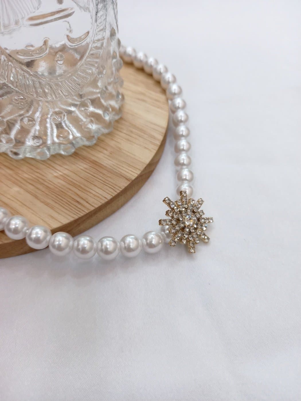 Sun Pearl Choker - 이미지 3