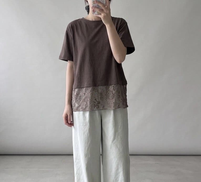 More Lace Color Block Layered Short Sleeve T-shirt - 이미지 2