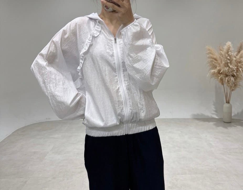 Glo Jumper Frill-point Hooded Zip-up Windbreaker - 이미지 8