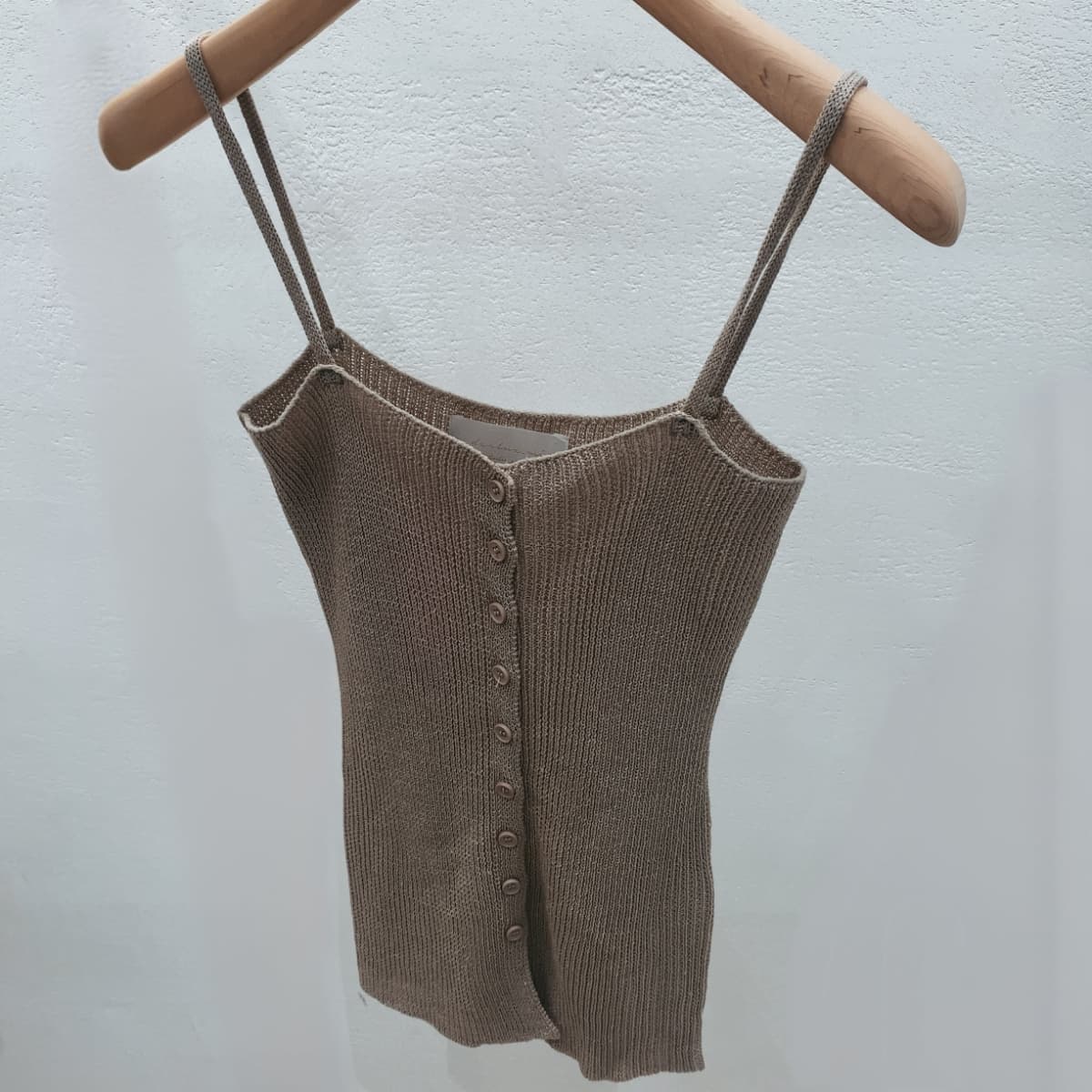 Linen Button Ribbed Knit Sleeveless Top - 이미지 12