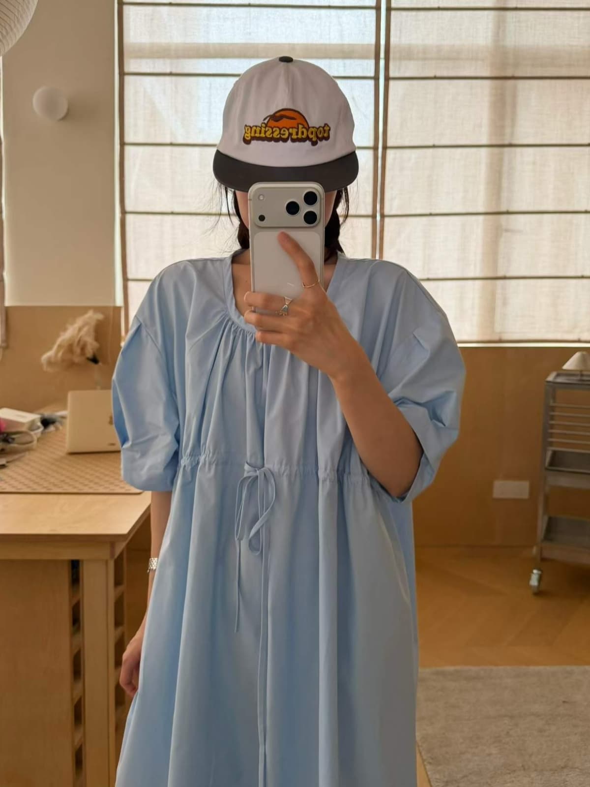 Puff-sleeved loose-strap long dress - 이미지 4