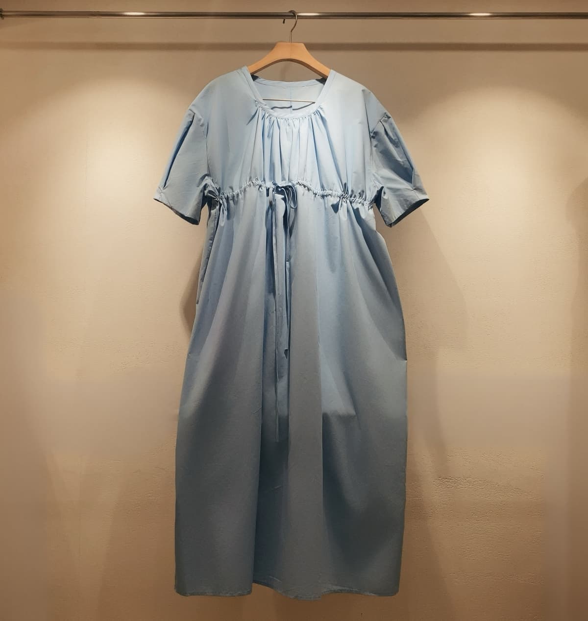 Puff-sleeved loose-strap long dress - 이미지 13
