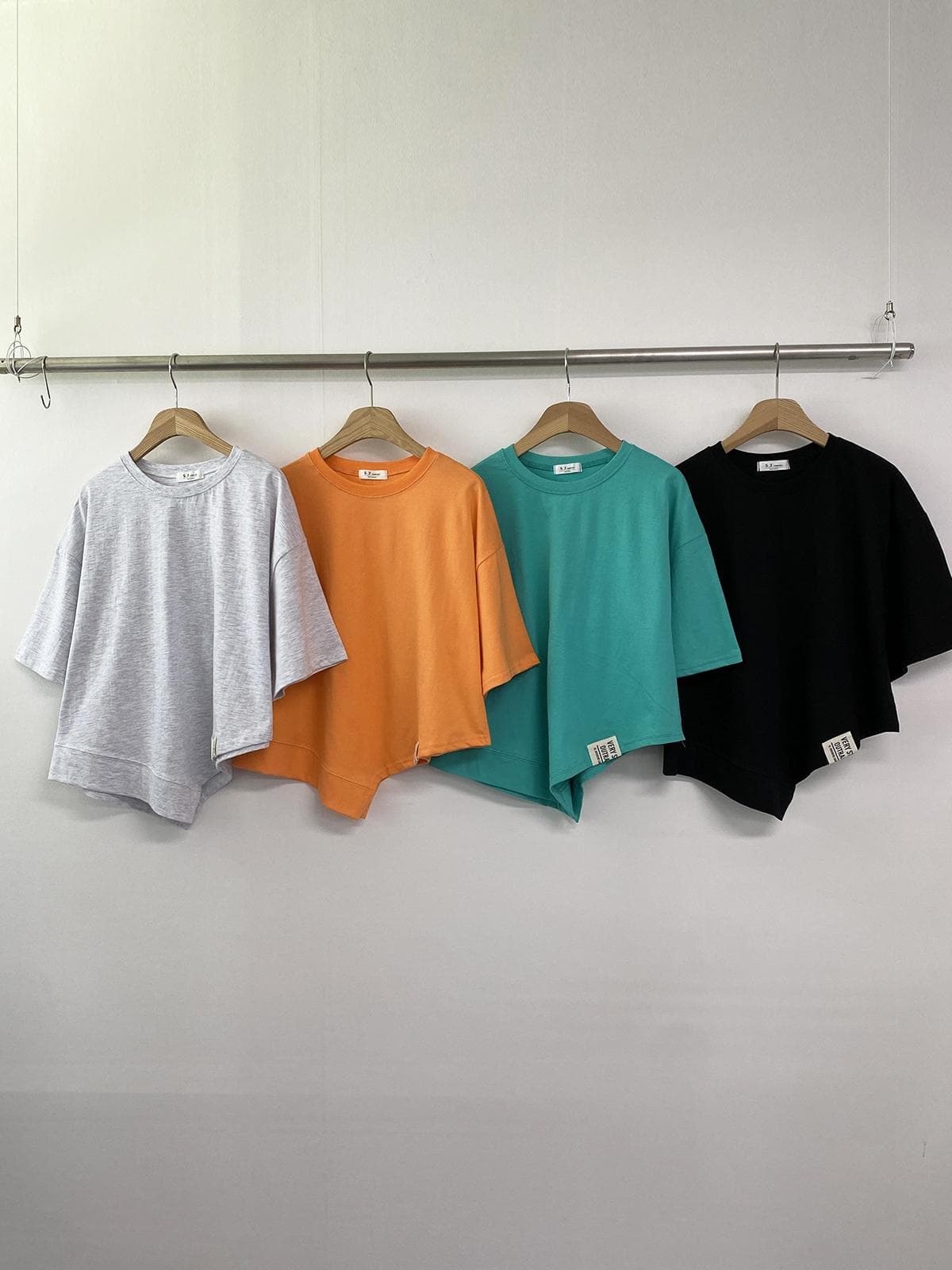 Pangpang Asymmetrical Tee (Diagonal Short Sleeve T-shirt Loose Fit Label T-shirt Summer) - 이미지 14