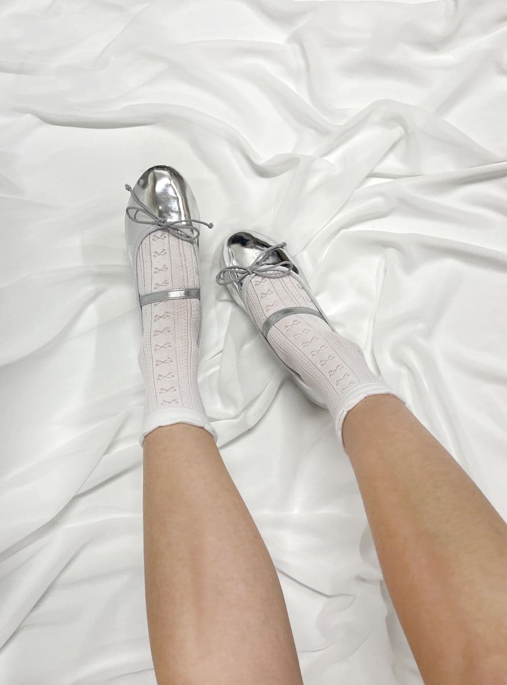 Sosom Mood Ribbon Punching Socks 4 Colors New Summer Arrival Thin Socks for Transitional Season - 이미지 12