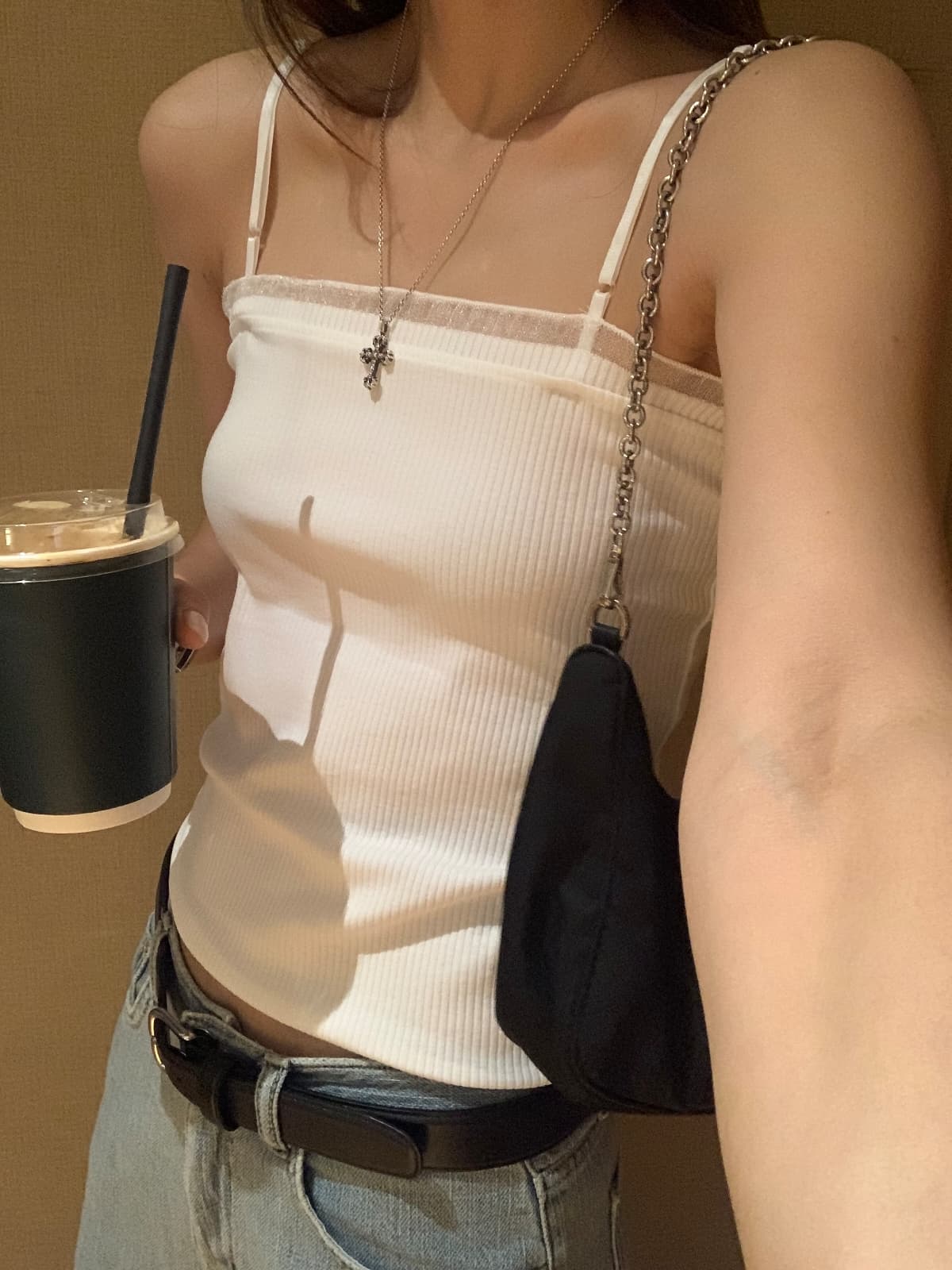 Powder frill sleeveless top - 이미지 1